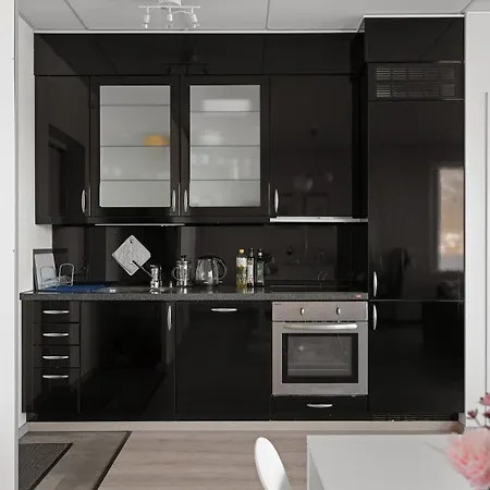 Center - Sea View, Modern, Cozy With Parking. Apartment Tromso
