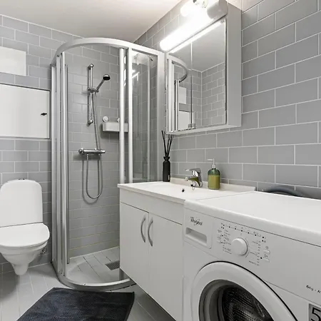 Center - Sea View, Modern, Cozy With Parking. * Tromso